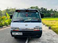 Nissan Caravan Qd32 1998 Van