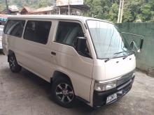 Nissan Caravan QD32 2000 Van