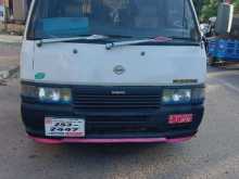 Nissan Caravan 1994 Van