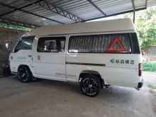 Nissan Caravan Super Long 1996 Van