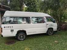 Nissan Caravan Super Long 1995 Van