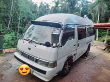 Nissan Caravan Super Long 1998 Van