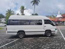 https://riyasewana.com/uploads/nissan-caravan-super-61210514522.jpg