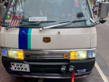 Nissan Caravan Super Long 1989 Van