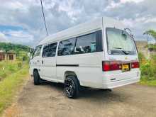 Nissan Caravan Super Long 1990 Van