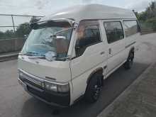 Nissan Caravan Super Long 1994 Van