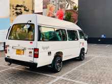 https://riyasewana.com/uploads/nissan-caravan-superlong-1999-79443112642.jpg