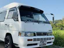 Nissan Caravan Super Long 1990 Van