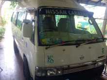 Nissan CARAVAN 1988 Van