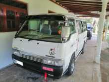 Nissan CARAVAN TD27 1992 Van