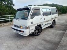 Nissan Caravan Vre24 1994 Van