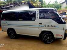 Nissan Caravan VRE24 TD 27 Short Model 1993 Van