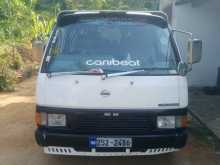 Nissan Caravan Vre24 1994 Van