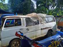https://riyasewana.com/uploads/nissan-caravan-vrg-13042504342.jpg