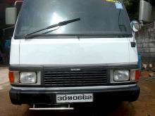 Nissan Caravan VRG E23 1983 Van