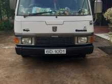 Nissan Caravan Vrg 1984 Van