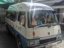 Nissan Caravan VRG 1982 Van