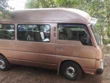 Nissan Caravan Vrg 1982 Van