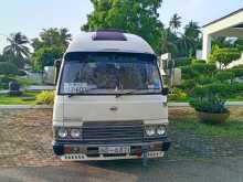 Nissan Caravan VRG 1984 Van