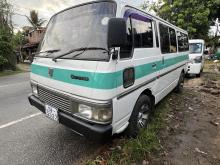 Nissan Caravan VRG 1985 Van