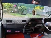https://riyasewana.com/uploads/nissan-caravan-vrge-1993-415165912624.jpg