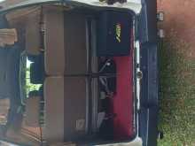 https://riyasewana.com/uploads/nissan-caravan-vrge-23906514832.jpg