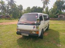 Nissan Caravan VRGE 24 1993 Van