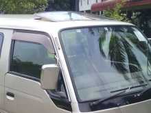 Nissan Caravan VX 1993 Van