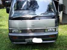 Nissan Caravan VX Long 1993 Van