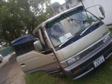 Nissan Caravan VX 1994 Van