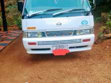 Nissan Caravan VX 1993 Van