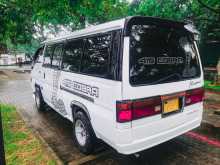 Nissan CARAVAN VX 1995 Van