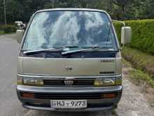 Nissan Caravan Vx 1998 Van