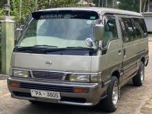 Nissan Caravan VX 2000 Van