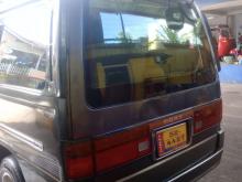 Nissan Caravan Vx 1987 Van