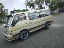Nissan Caravan VX 1993 Van