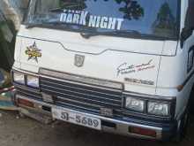 Nissan Caravan VYG 1980 Van