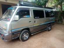 Nissan Caravan E24 Gll 1994 Van