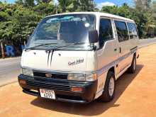 Nissan Caravan 1998 Van
