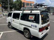 https://riyasewana.com/uploads/nissan-carawan-81335074352.jpg