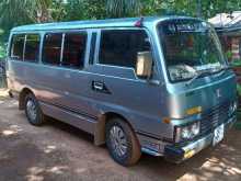 Nissan Caravan Vrg 1991 Van