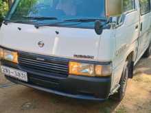 Nissan CARAVAN 1992 Van