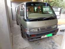 Nissan Carrvan QD 1998 Van