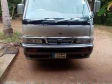 Nissan Caravan 1994 Van