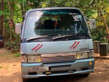 Nissan Caravan 1992 Van