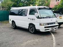 Nissan Caravan 1995 Van