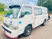 Nissan Caravan 1991 Van