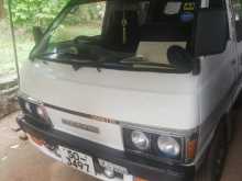 Nissan Cherry Vanette 1981 Van