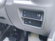 https://riyasewana.com/uploads/nissan-clipper-157402917406.jpg