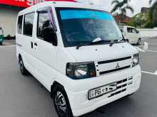 Nissan Clipper 2011 Van
